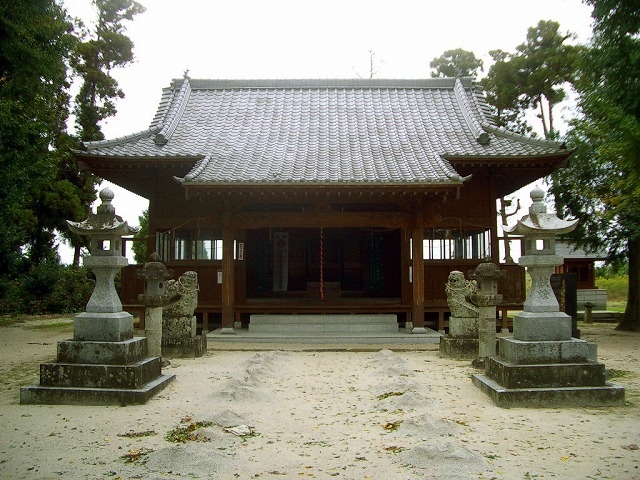 八龍神社