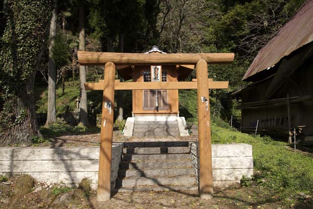 白鬚神社
