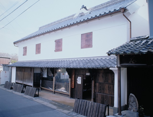 旧牛島家　一棟