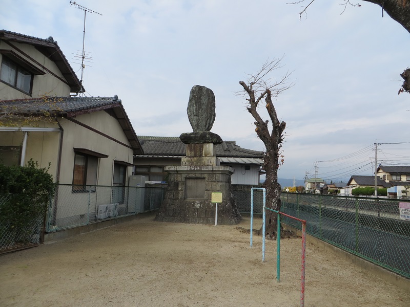 真崎照郷(てるさと) 藍綬褒章に輝く発明王